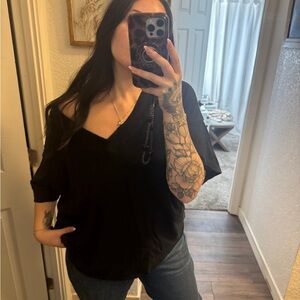 Aerie oversized vneck distressed black size xl